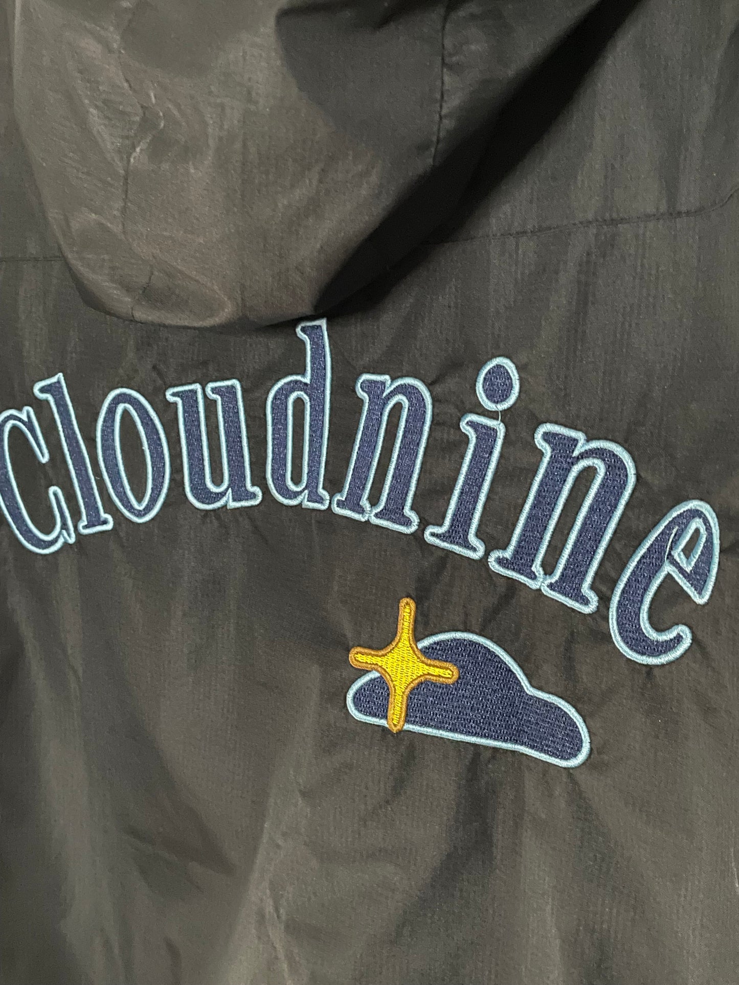 RTH Windbreaker